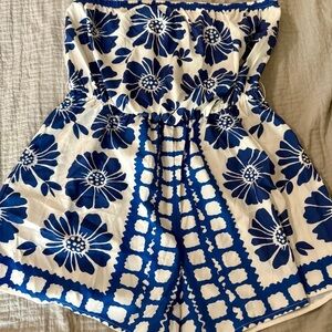 SHEIN Blue and White Floral Strapless Romper